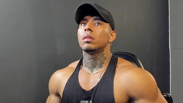 bradley smith online show from November 4, 9:49 pm