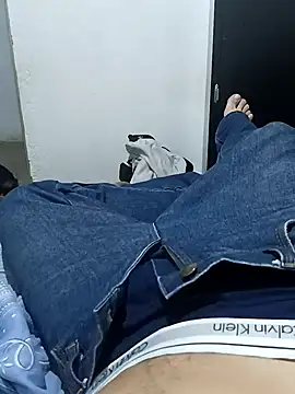 C vas  online show from December 13, 1:59 am