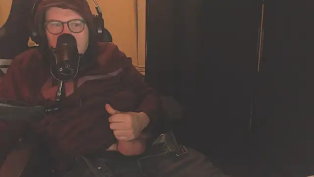 chicostick413 online show from January 8, 3:23 am