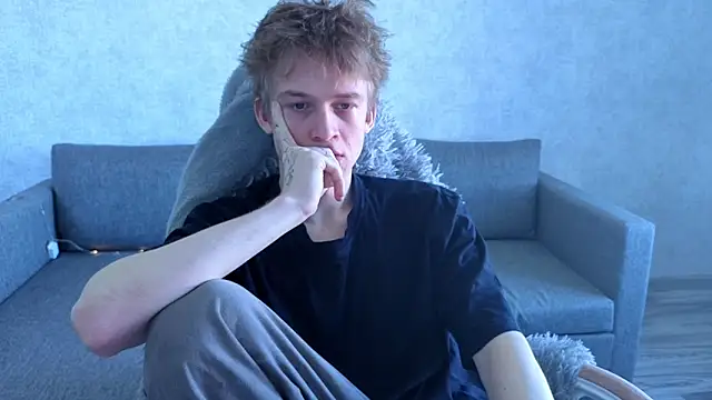 sweetserenity5 online show from February 19, 6:43 am