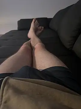 w12er online show from April 16, 6:08 pm