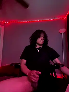 plutomf online show from November 11, 8:19 am