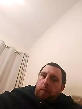 HE-M123 online show from December 24, 9:55 pm