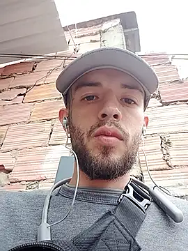 Aaronkiller online show from June 20, 6:13 pm