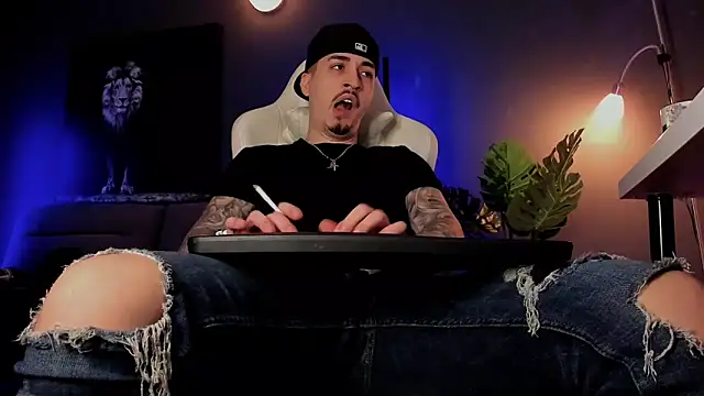 uptomatty online show from April 19, 7:41 am