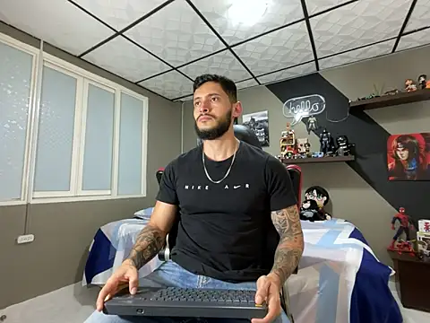 marcel crawford96 online show from February 17, 1:54 pm