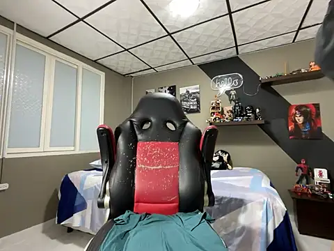 marcel crawford96 online show from March 17, 12:18 pm