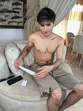 PhilipRich online show from April 13, 3:12 pm