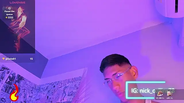 Snapshot of Nick_Collins18 chatting on January 17, 7:08 am Nick Collins18 online show from January 17, 7:08 am
