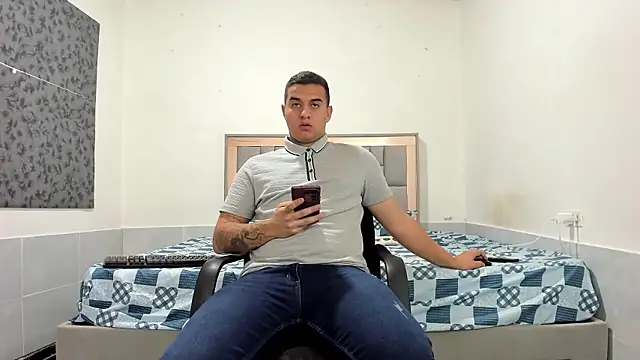 simookeler online show from January 7, 5:29 pm