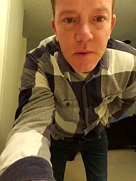 Bigtater1999 online show from February 22, 8:21 pm