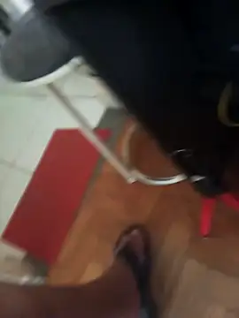 Snapshot of lobomisterioso13 chatting on October 3, 4:45 pm lobomisterioso13 online show from October 3, 4:45 pm