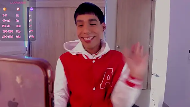 aldrinwhite online show from January 3, 7:07 pm