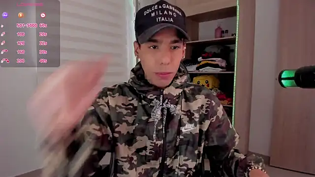 aldrinwhite online show from February 3, 3:27 pm