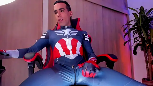 aldrinwhite online show from March 29, 7:14 pm