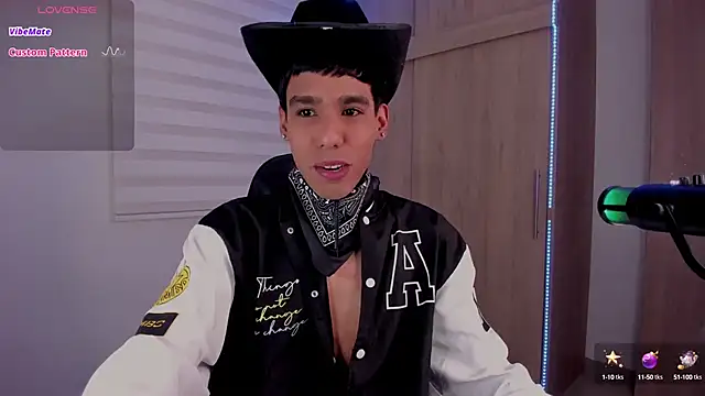 aldrinwhite online show from January 28, 10:45 am