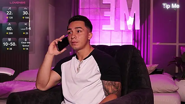 Ryan Hunt online show from January 9, 12:54 pm