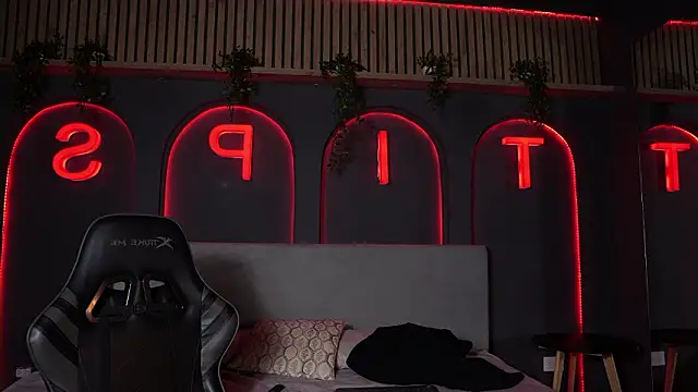 Austin bolt online show from February 14, 3:01 am