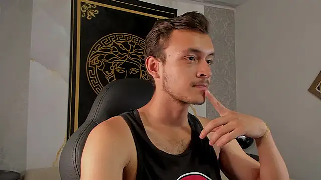 Desmon Clark online show from January 26, 11:29 pm