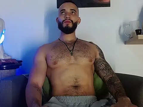 Morgann jones online show from May 30, 11:38 pm