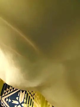 Snapshot of mathewcool99 chatting on December 6, 10:52 pm mathewcool99 online show from December 6, 10:52 pm