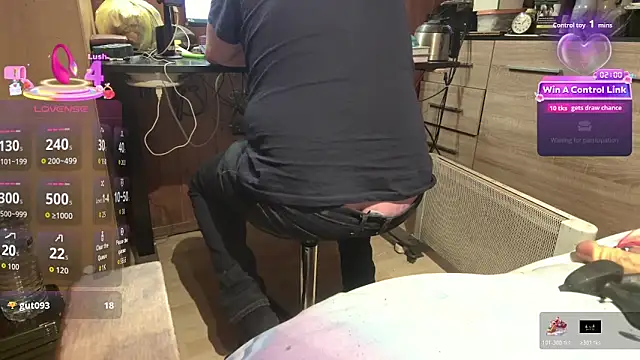 misteryman1956 online show from April 18, 7:07 pm