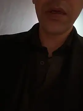 Hideen-real-face online show from February 14, 11:27 am