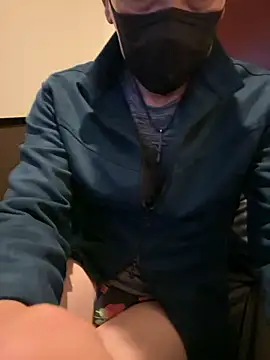 Hideen-real-face online show from October 8, 1:59 pm