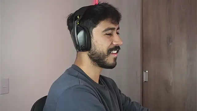 dam0n fr0st online show from December 22, 4:50 am