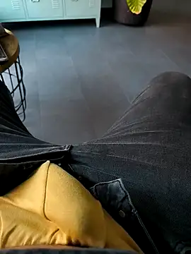 cricrimsBarcelona online show from January 29, 7:25 am