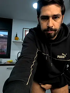 cricrimsBarcelona online show from February 12, 7:23 am