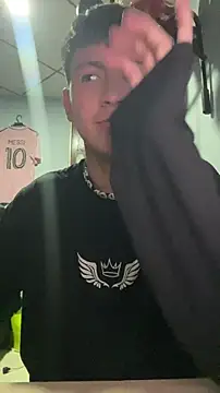 Stiven 017 online show from March 4, 4:30 am