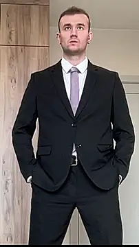 cute mark online show from March 8, 7:01 am