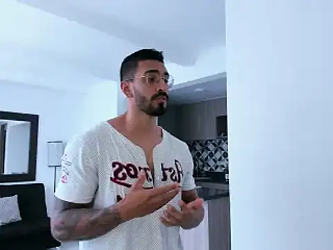 tony muscle online show from January 21, 5:49 pm