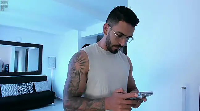 tony muscle online show from January 6, 9:22 pm