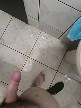 Lucadelas3453 online show from January 13, 3:36 pm