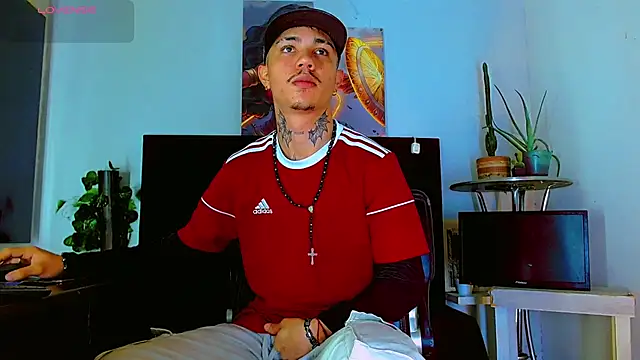 HannibalLester online show from February 10, 5:01 am