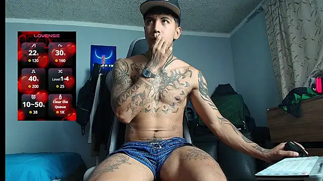 Nickhot0609 online show from April 2, 9:06 am