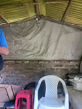 Jestebanano online show from February 4, 3:07 pm