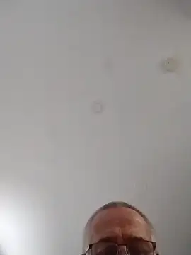 geilerschwanz64 online show from October 21, 7:39 pm