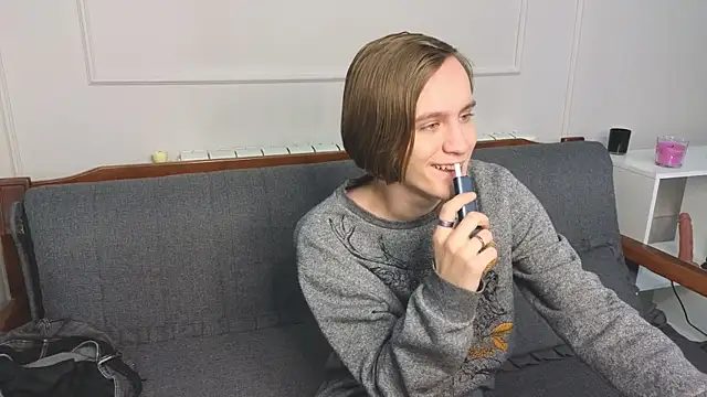 nikompell online show from January 7, 1:39 am