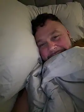 JoshTrainer online show from December 5, 10:34 pm