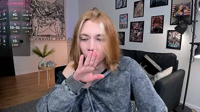 dani murrr online show from January 13, 8:13 pm