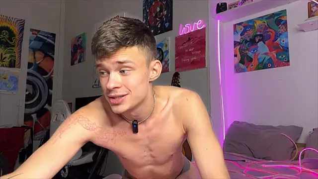 hornyadamsex online show from October 28, 2:08 pm