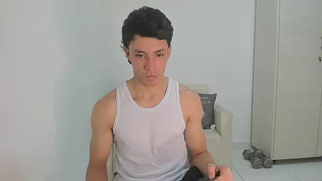 enzo sloran online show from February 7, 10:15 pm