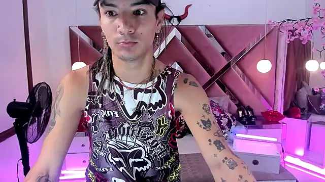 georgie latin99 online show from September 19, 2:39 pm