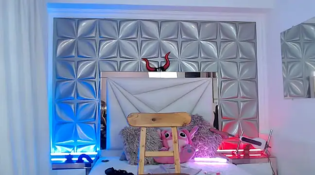 georgie latin99 online show from February 28, 9:55 pm