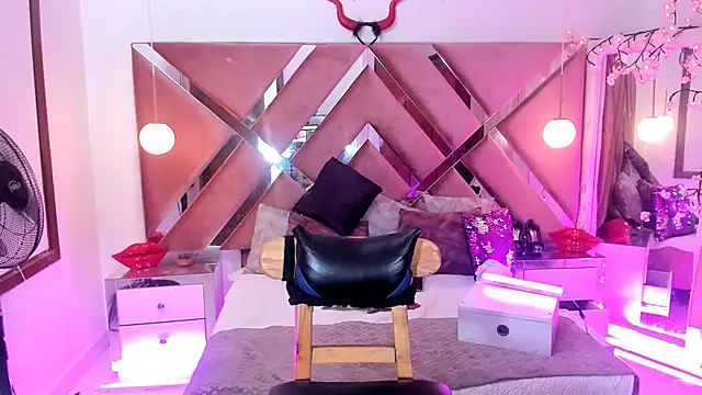 georgie latin99 online show from September 11, 3:11 pm