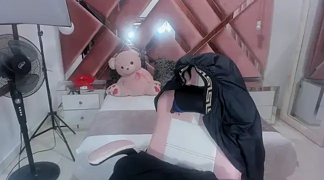 georgie latin99 online show from March 20, 3:13 am