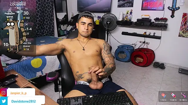 cJuan111 online show from March 1, 3:38 pm